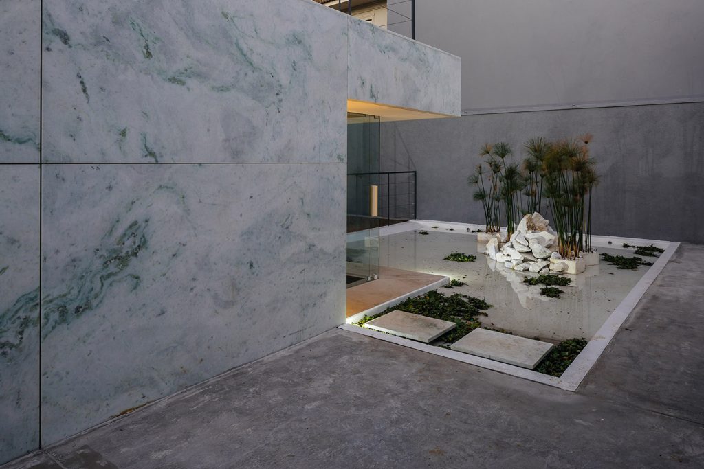 Marble fixing in Al Warqa